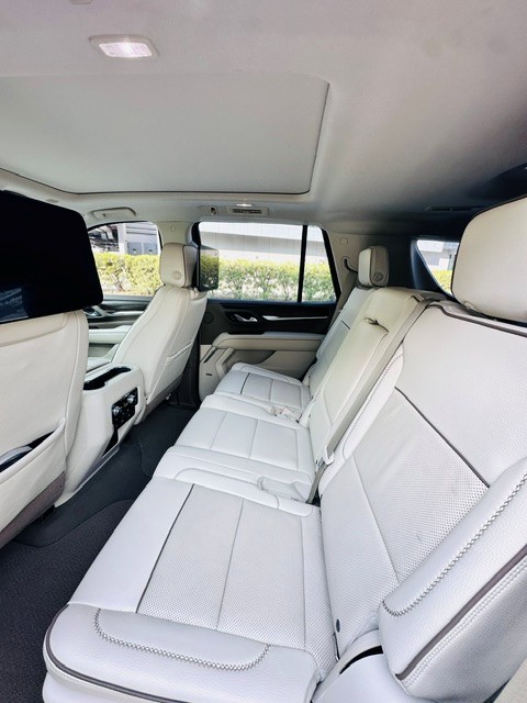 2021 GMC Yukon Denali thumbnail 6