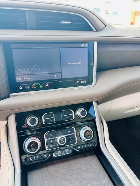 2021 GMC Yukon Denali thumbnail 8