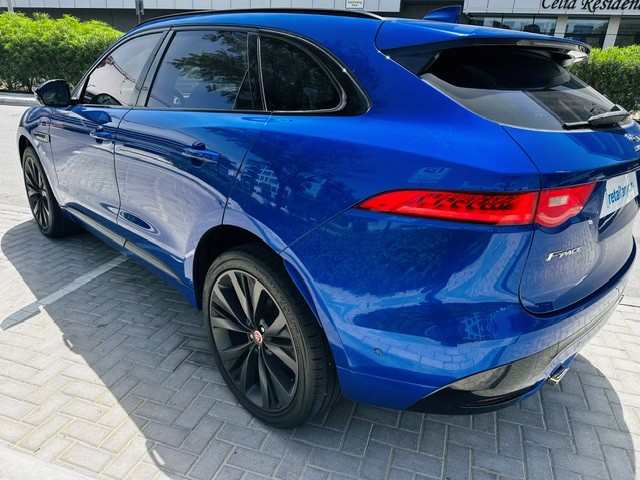 2016 Jaguar F-Pace 3.0 V6 S thumbnail 3