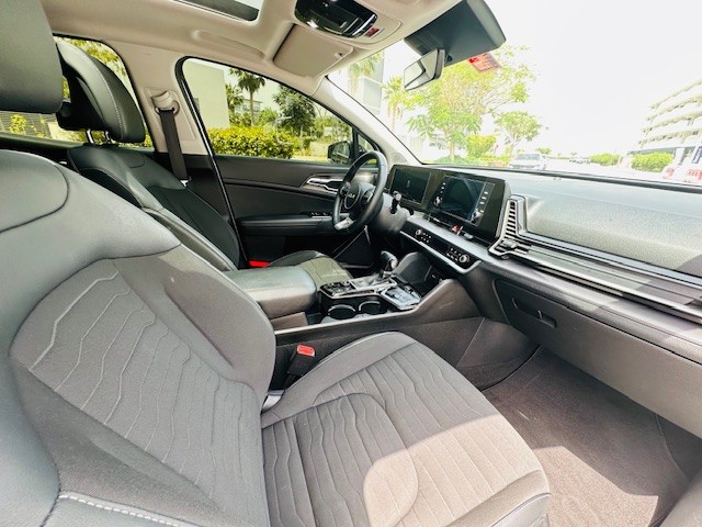2023 Kia Sportage GT Line Full Option thumbnail 8