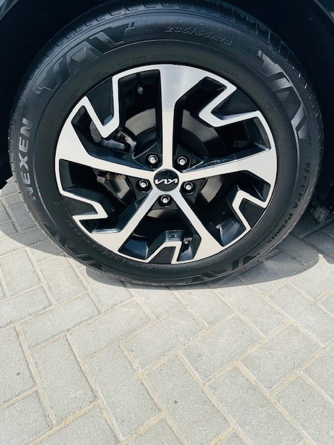 2023 Kia Sportage GT Line Full Option thumbnail 9