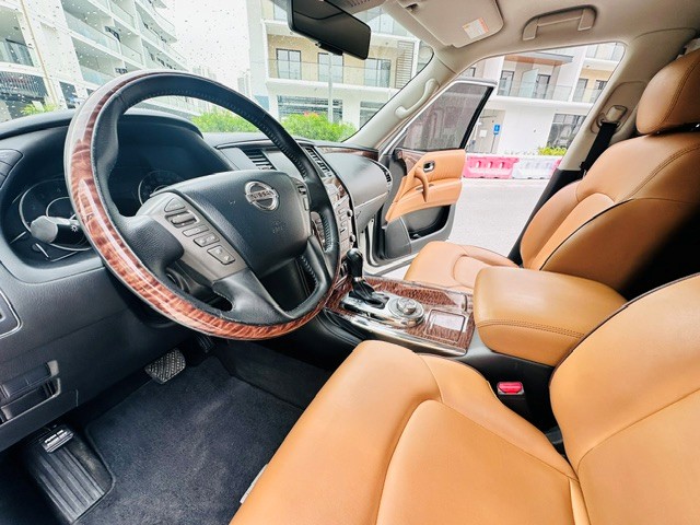 2018 Nissan Patrol Platinum V6 thumbnail 5