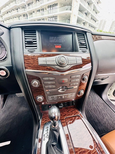 2018 Nissan Patrol Platinum V6 thumbnail 7