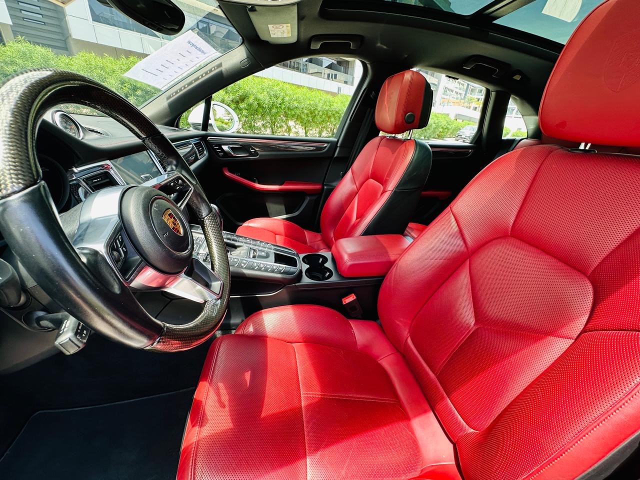 2017 Porsche Macan S 3.0 V6 thumbnail 8