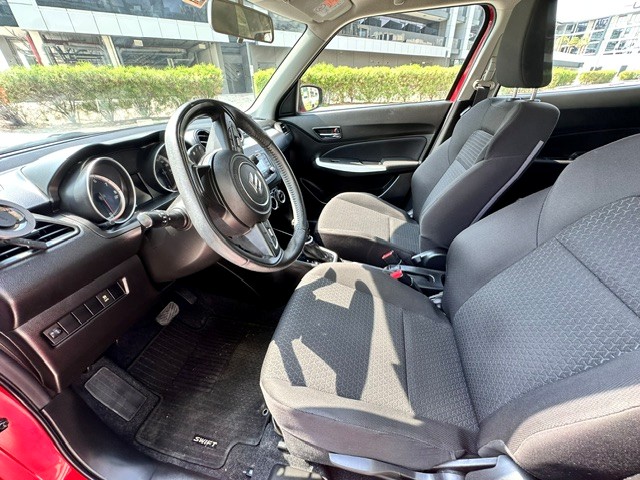 2020 Suzuki Swift GLX thumbnail 9
