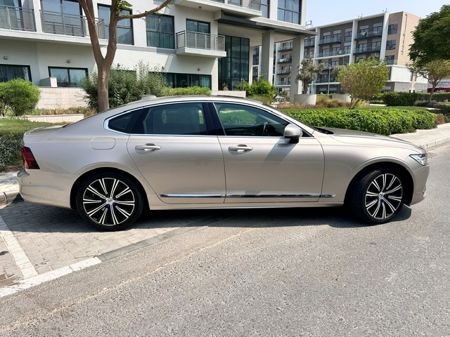 2023 Volvo S90 B6 AWD Ultimate Bright thumbnail 2